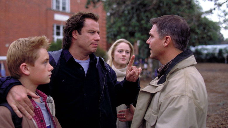 кадр из фильма Скрытая угроза