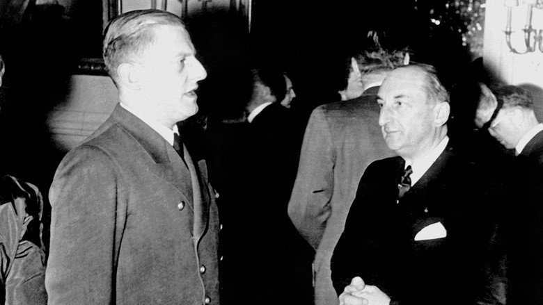 кадр из фильма Terror und Champagner – Hitlers Stellvertreter in Paris