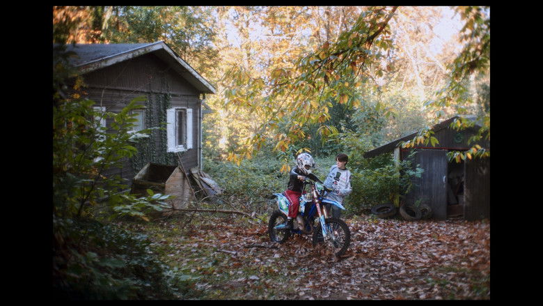 кадр из фильма ENTRE CHIEN & LOUP