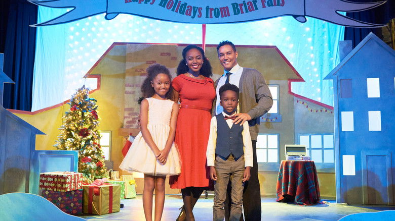 кадр из фильма A Majestic Christmas