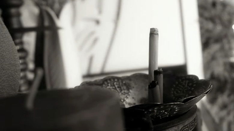 кадр из фильма A Saigon-Noon