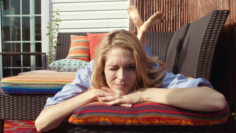 кадр из фильма Everything is Wonderful