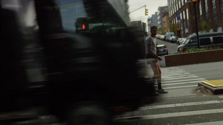 кадр из фильма Moving Still