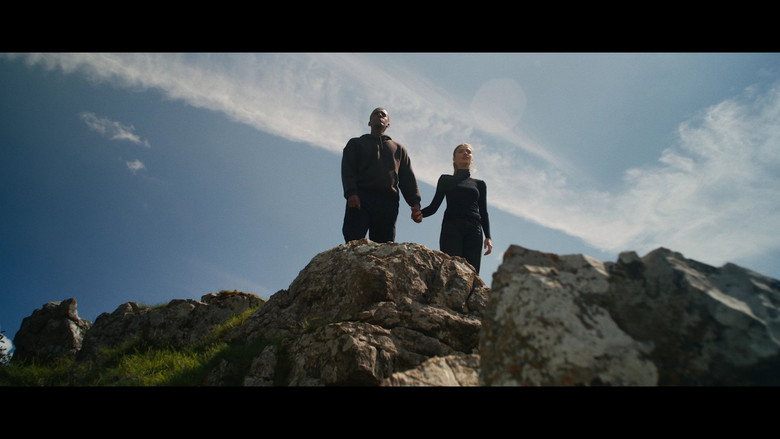 кадр из фильма Diamond Sky