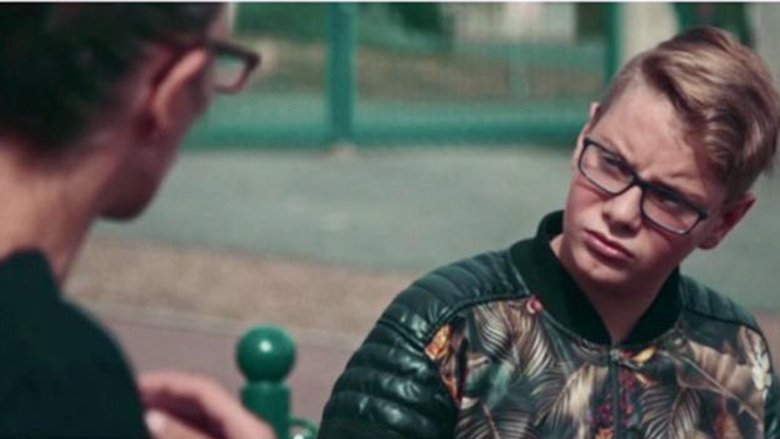 кадр из фильма Itinéraire d'un enfant placé