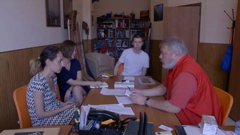 кадр из фильма Новая