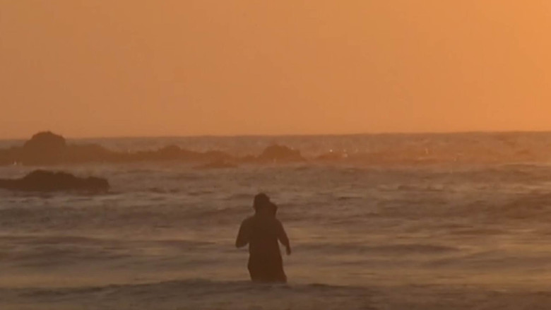 кадр из фильма Suicide