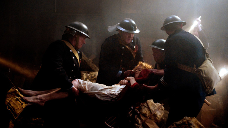 кадр из фильма The Night Watch