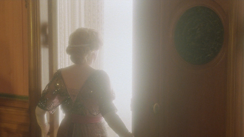 кадр из фильма Обретенное время