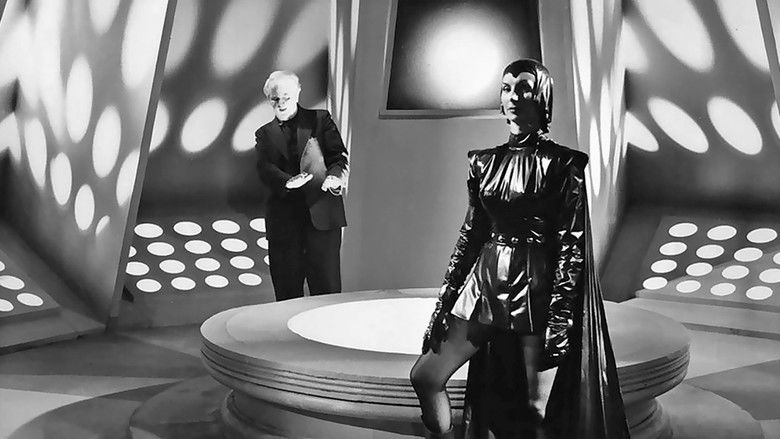 кадр из фильма Devil Girl from Mars