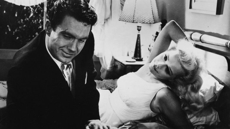 кадр из фильма Другой мир США