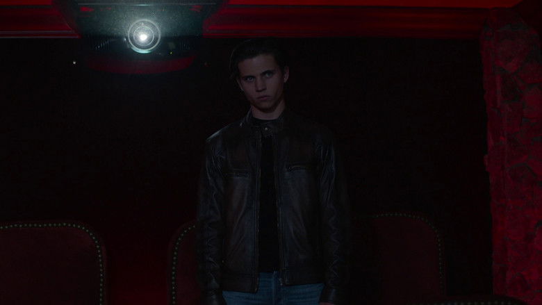 кадр из фильма Sinister Seduction