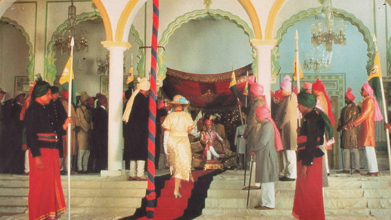 кадр из фильма Жара и пыль