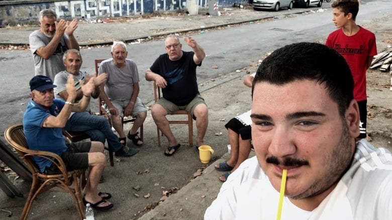 кадр из фильма Selfie