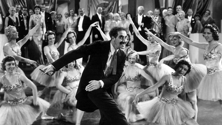 кадр из фильма Утиный суп