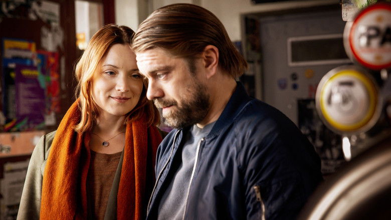 кадр из фильма Naurun varjolla