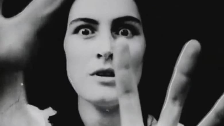 кадр из фильма Ruke ljubičastih daljina