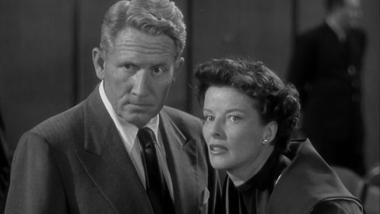 кадр из фильма Ребро Адама