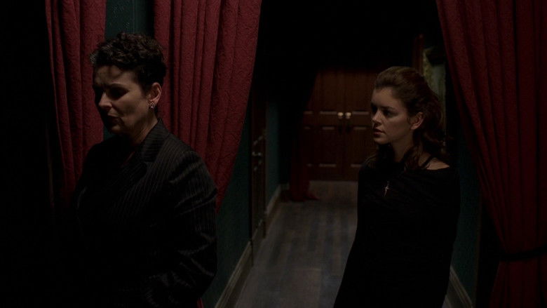 кадр из фильма Beneath