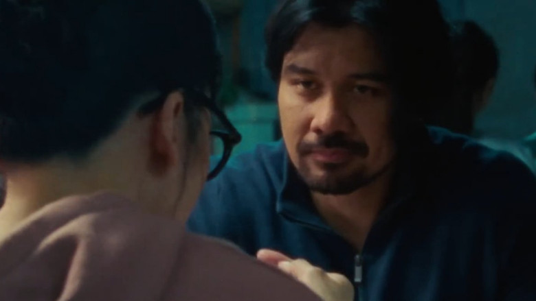 кадр из фильма Отель разбитых сердце