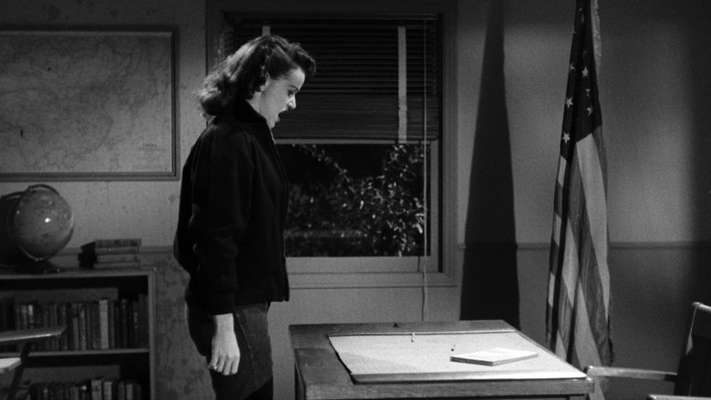 кадр из фильма The Violent Years