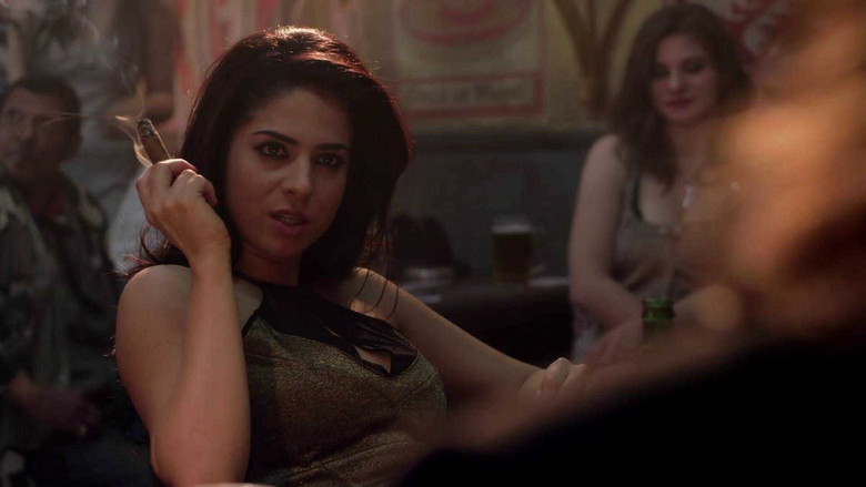 кадр из фильма Смертельная гонка 4: Вне анархии