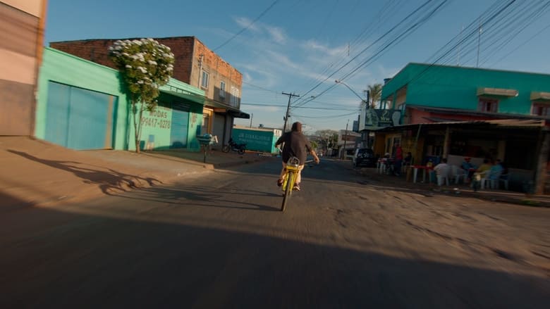 кадр из фильма Madruga Bikes