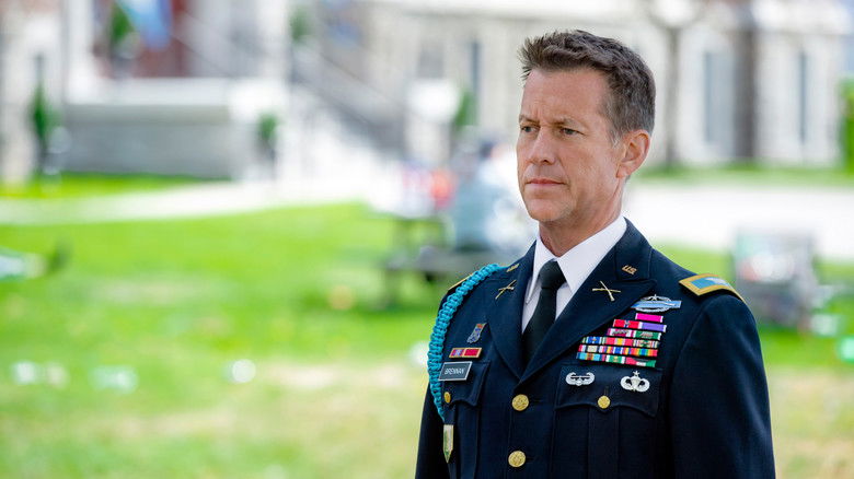 кадр из фильма For Love and Honor