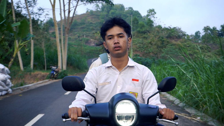 кадр из фильма Regarding Free Hours