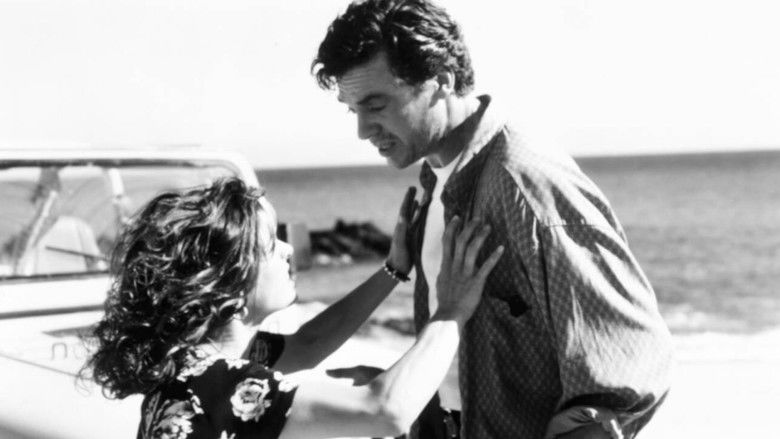 кадр из фильма Успеть до полуночи: Когда твоя жизнь в опасности