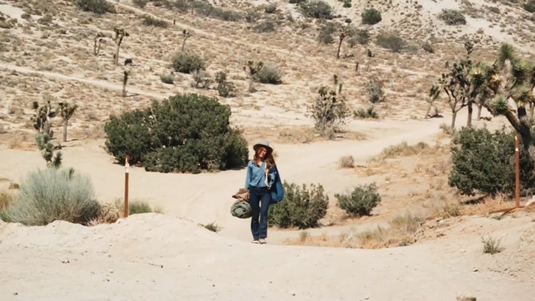 кадр из фильма Amblin'