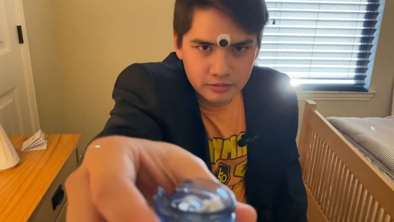 кадр из фильма Eyez