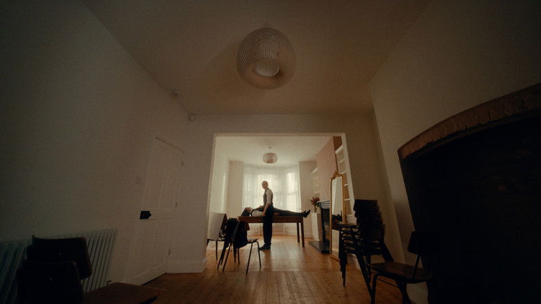 кадр из фильма How to Wash A Body, How to Cleanse A Soul