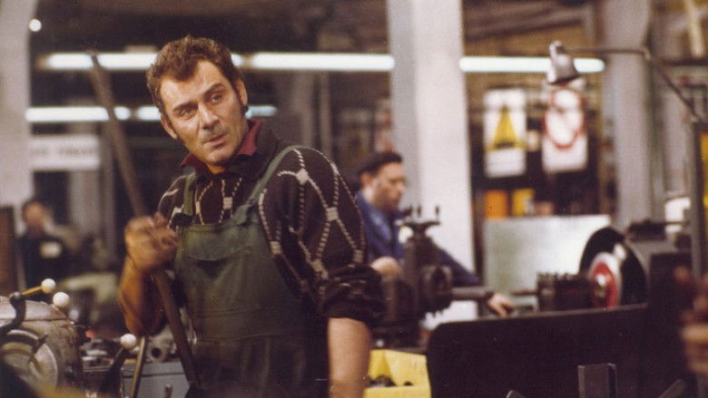 кадр из фильма Рабочий класс идет в рай