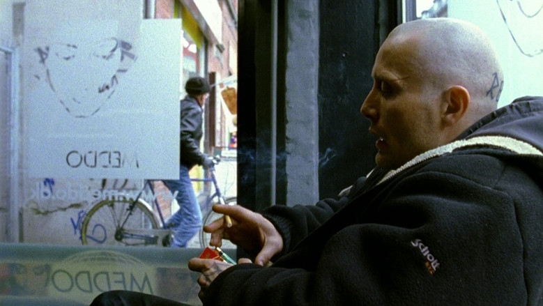 кадр из фильма Дилер 2