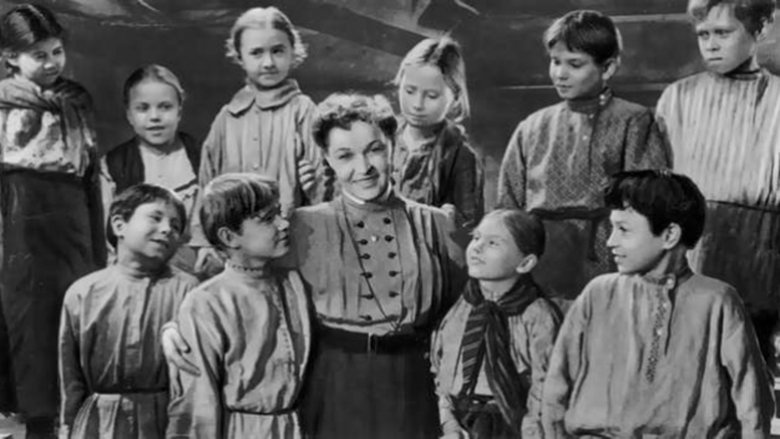 кадр из фильма Сельская учительница