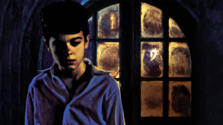 кадр из фильма Хребет дьявола