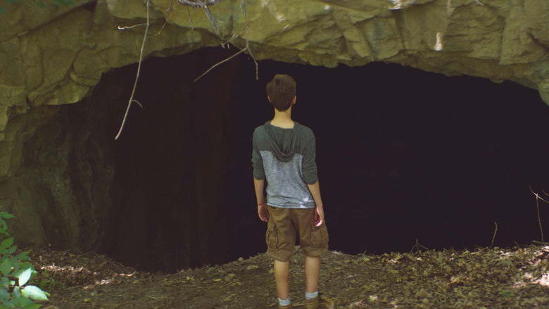 кадр из фильма Странные