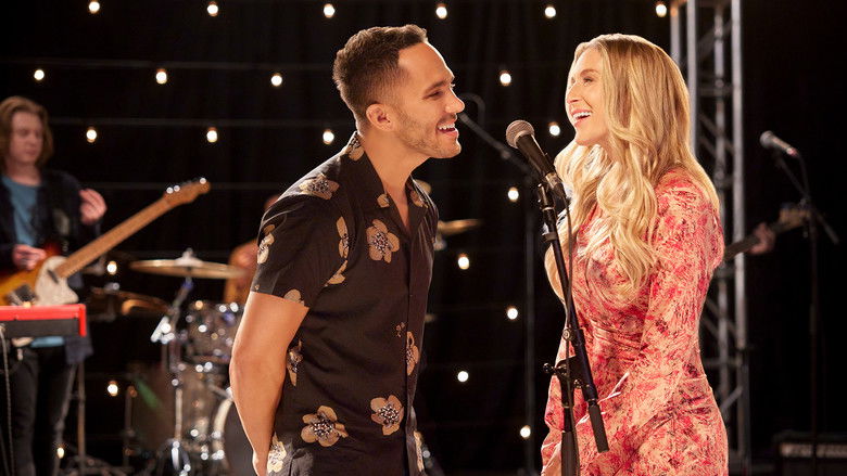 кадр из фильма Любовь под светом софитов