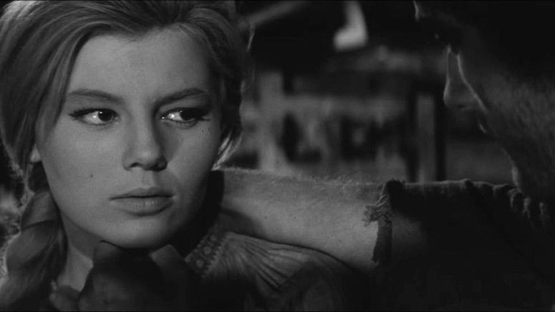 кадр из фильма Золотой папоротник