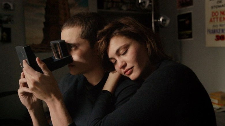 кадр из фильма Любовь