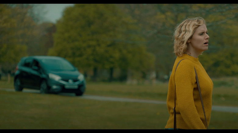 кадр из фильма All Eyes On You