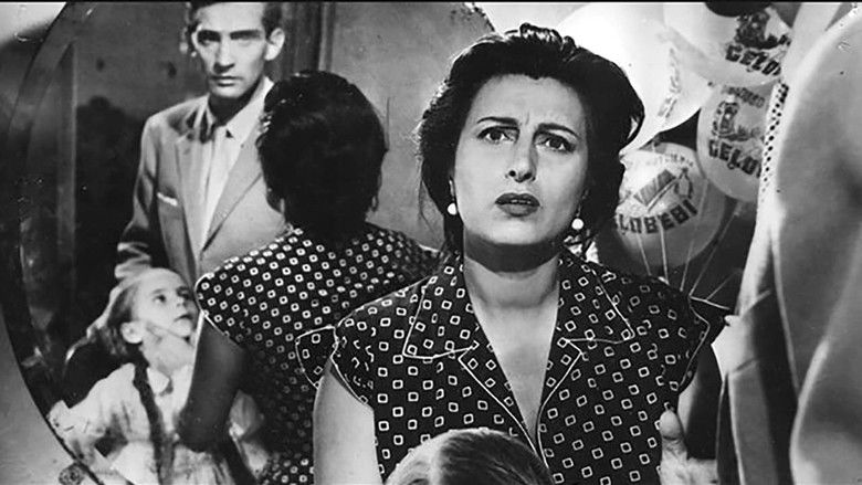 кадр из фильма Самая красивая