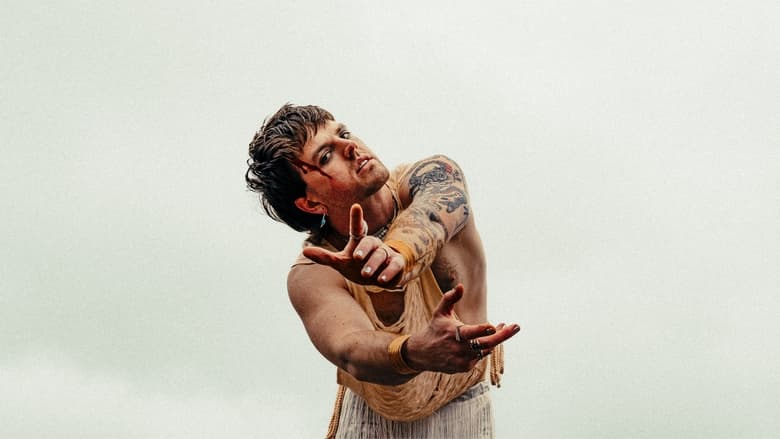 кадр из фильма moony's WARNING HIGH CUBE