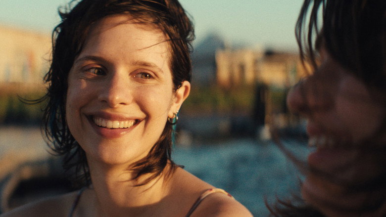 кадр из фильма Οι άγριες μέρες μας