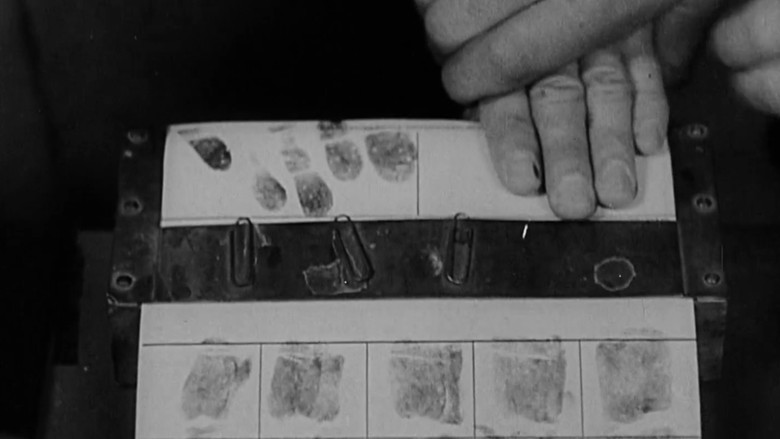 кадр из фильма Казенный дом