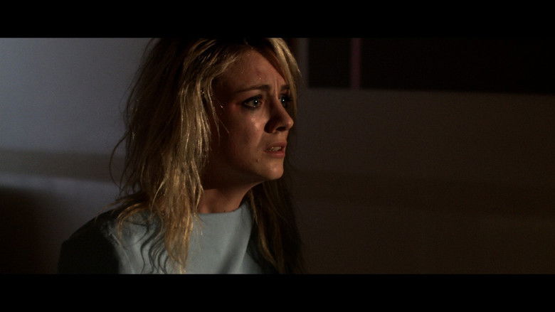 кадр из фильма Клиника