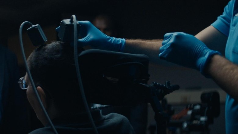 кадр из фильма Я - Человек