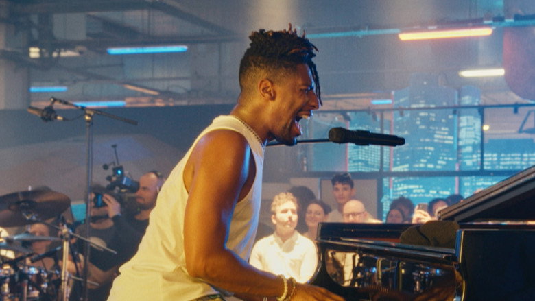 кадр из фильма Jon Batiste Ground Control