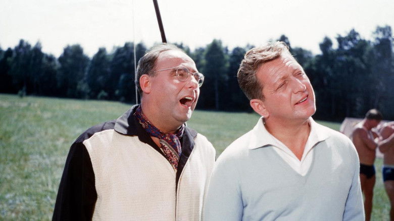 кадр из фильма Der kühne Schwimmer